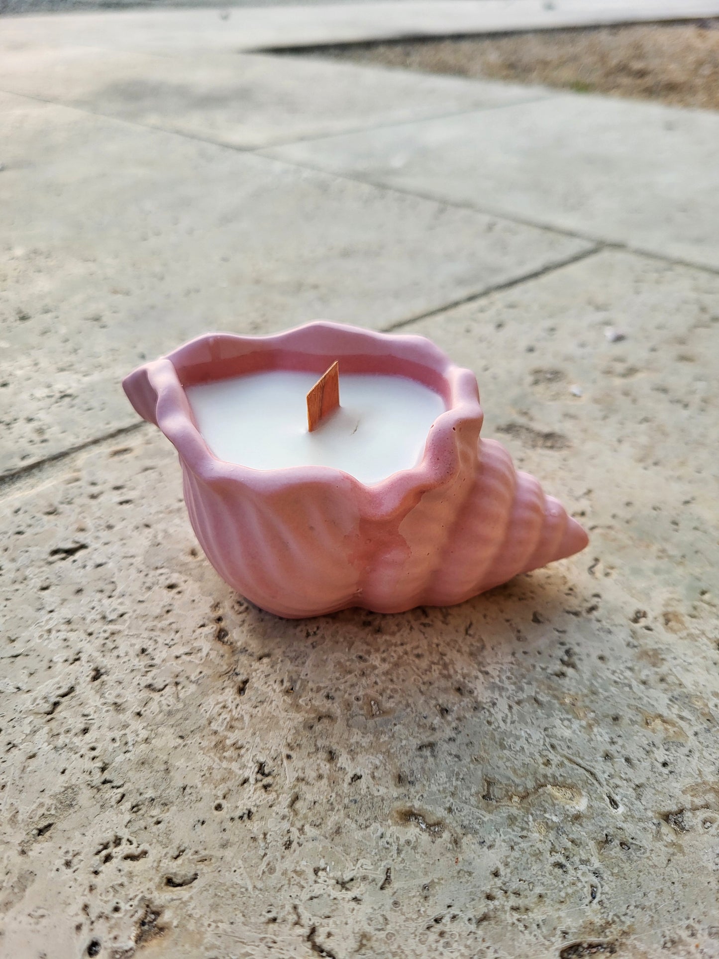 Shell deep candle