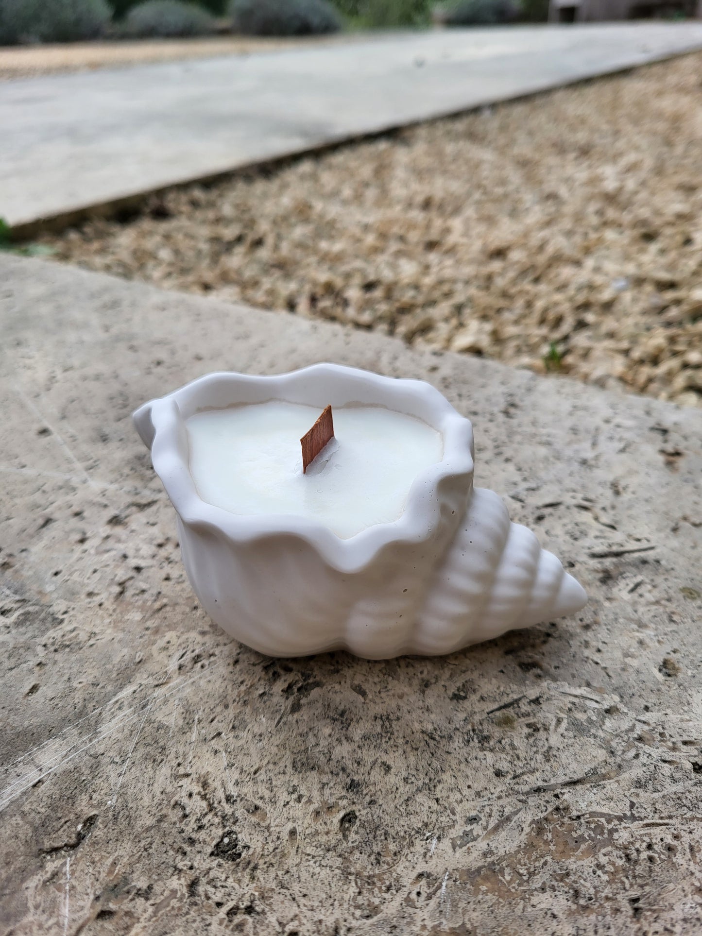 Shell deep candle